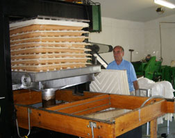 Rack and Cloth Cider Press